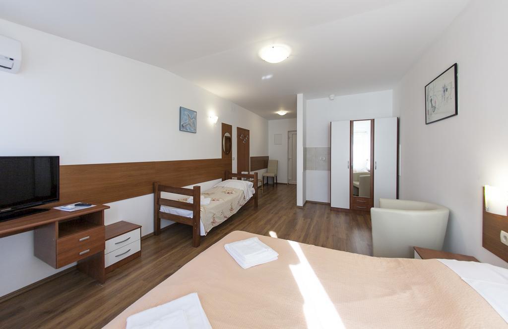 Apartments And Rooms Liburnija Abbázia Kültér fotó
